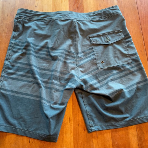 Swim Trunks - Blueish Green - Size 34 - Picture 4 of 4